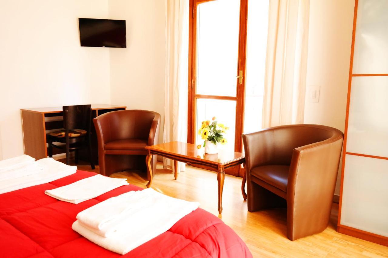 Lecce Cplaza Bed and Breakfast Buitenkant foto