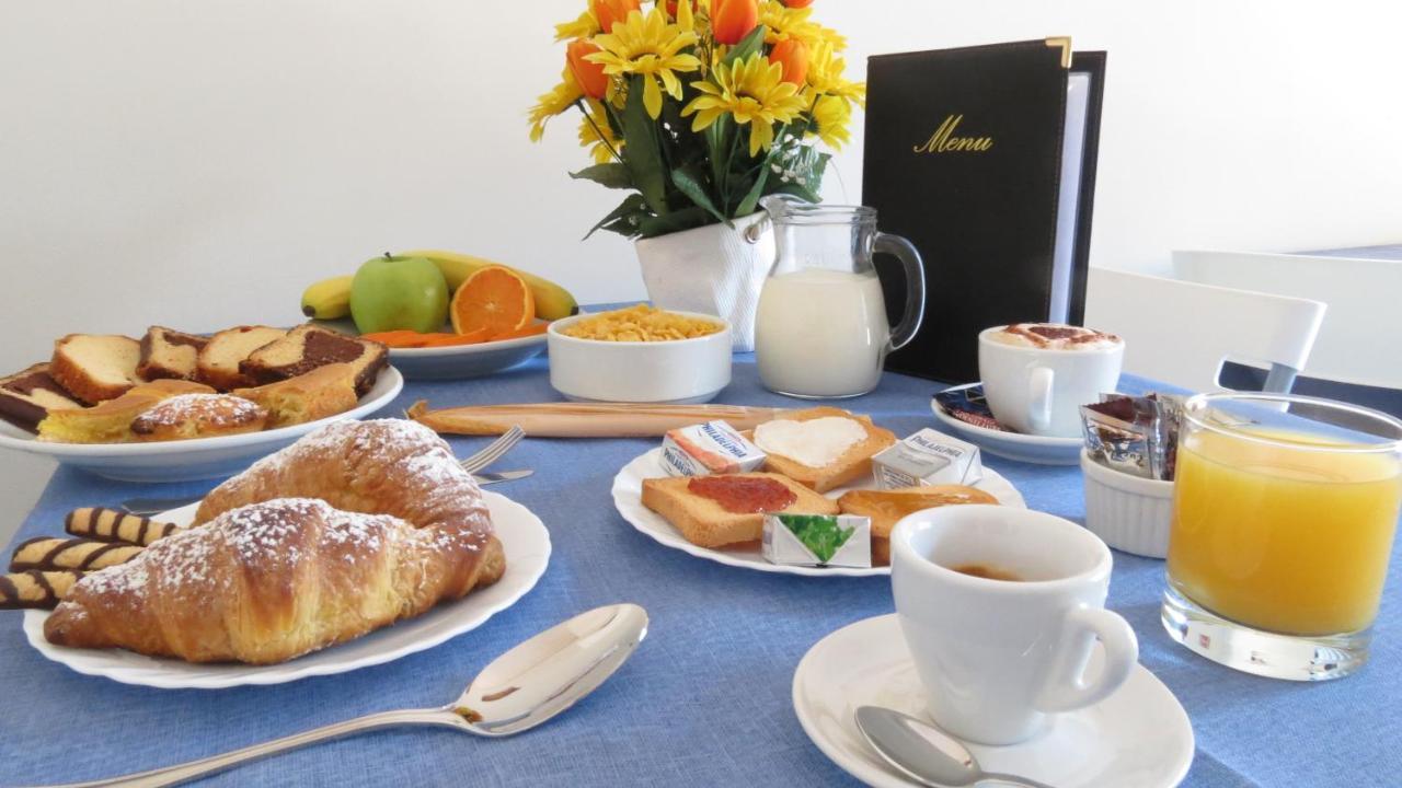 Lecce Cplaza Bed and Breakfast Buitenkant foto